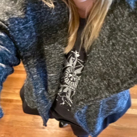 Charcoal Gray Fleece Moto sweatshirt shacket w/ black elbow patches & waistband - Picture 7 of 16